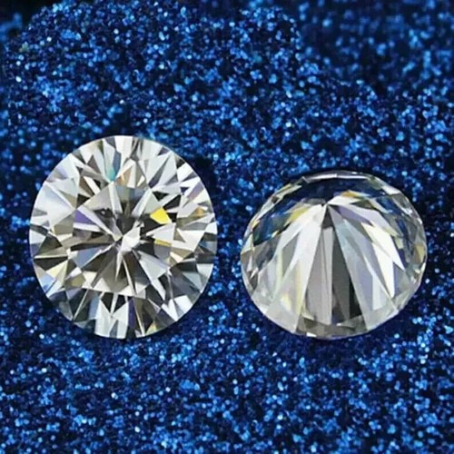 Natural white diamond - ct,